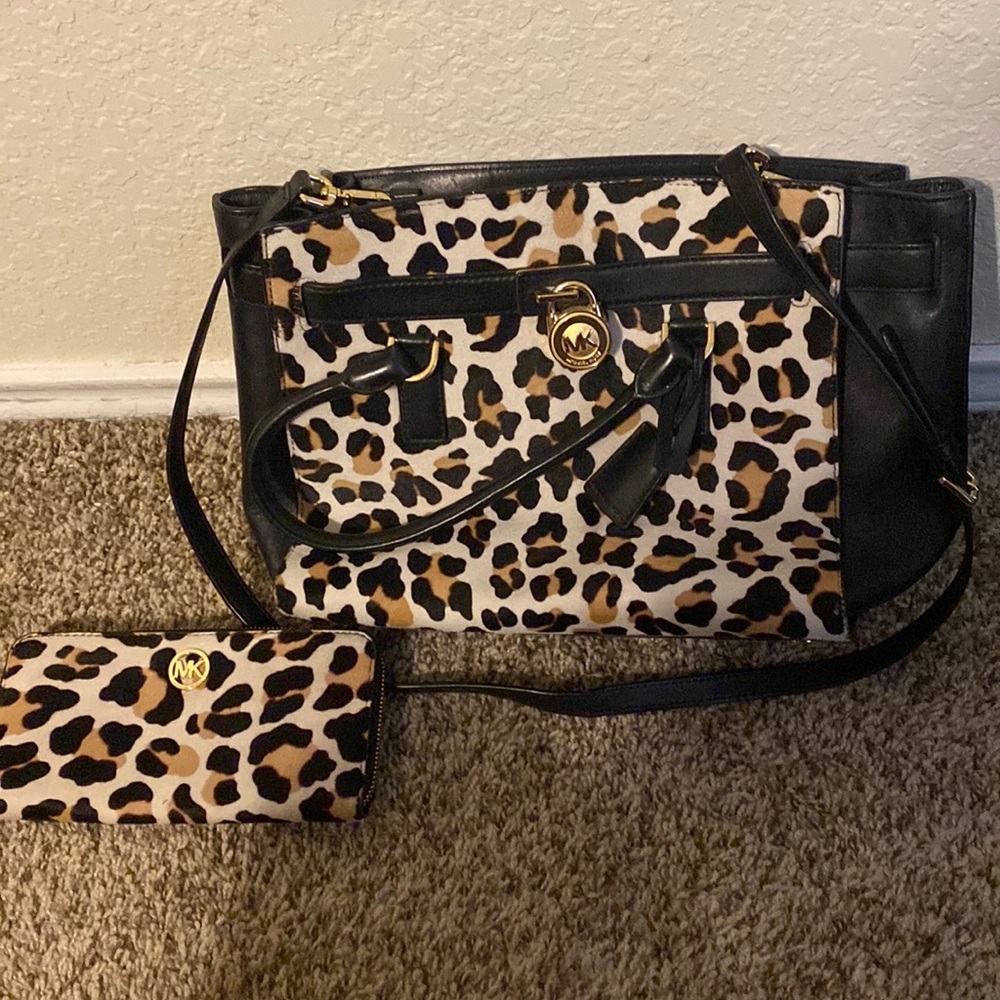 Leopard MK Purse and Wallet